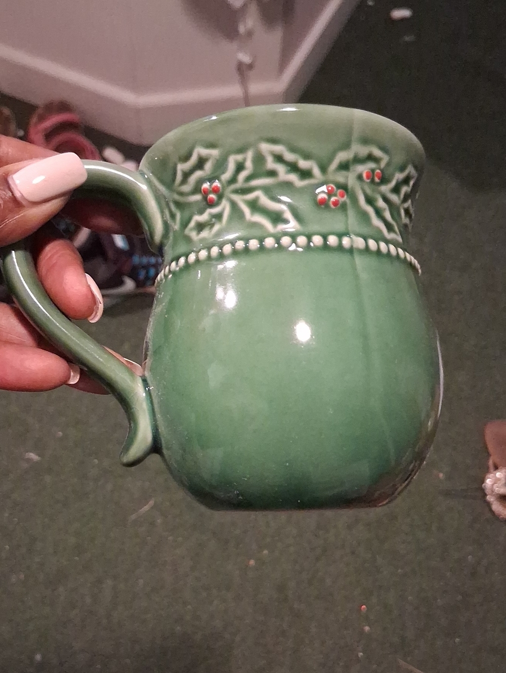 SALE! NWOT 1 Christmas Mugs